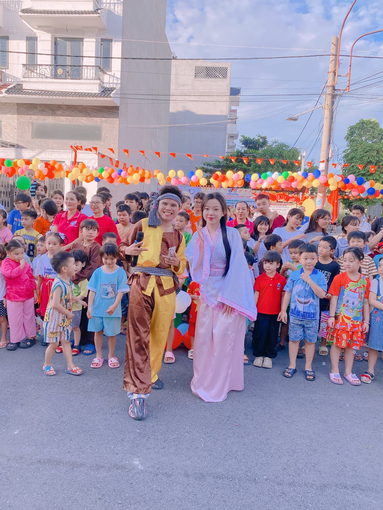 đêm hội trăng rằm có gì khiến cả trường