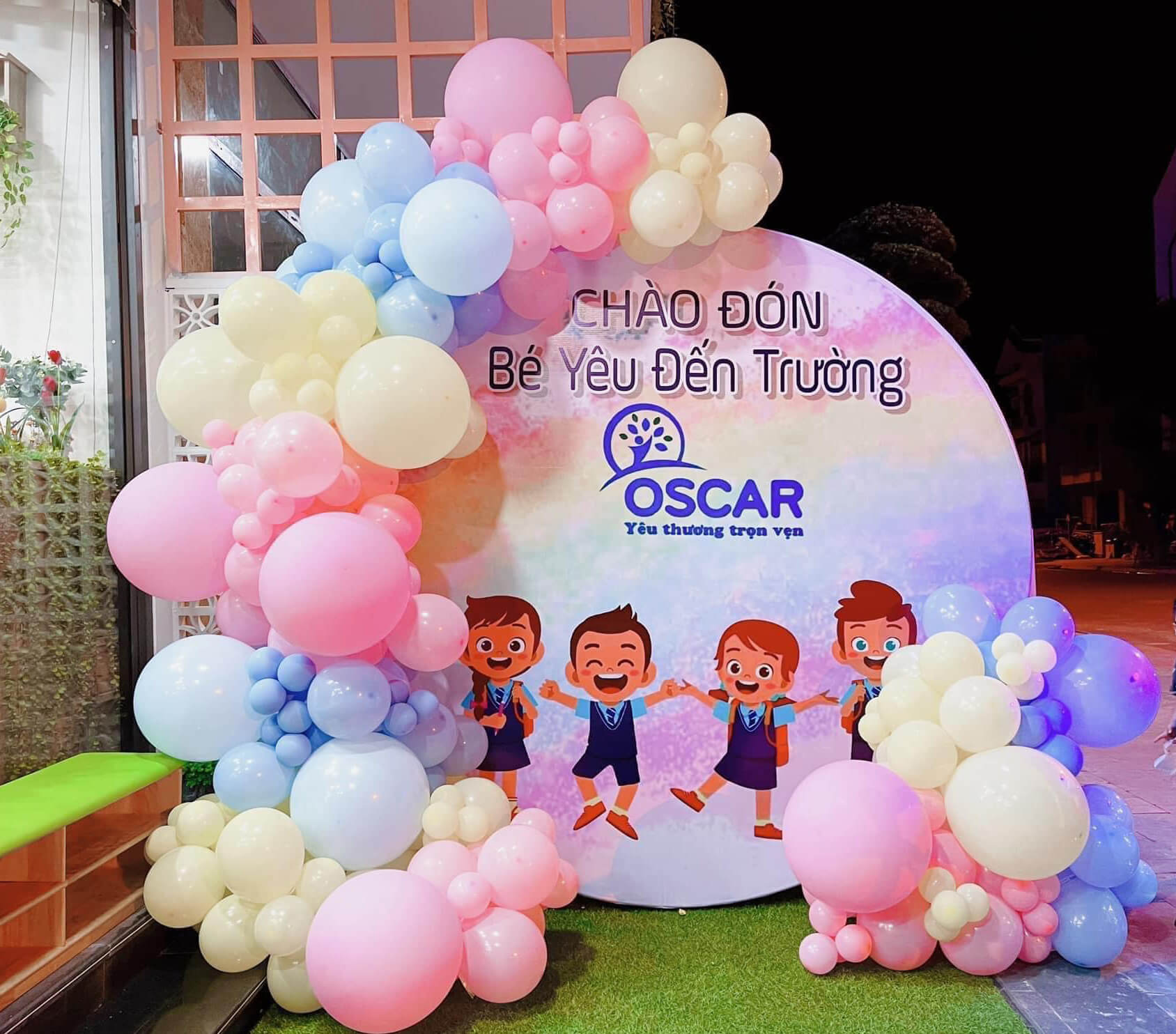 Dịch vụ trang trí cổng bóng khai giảng