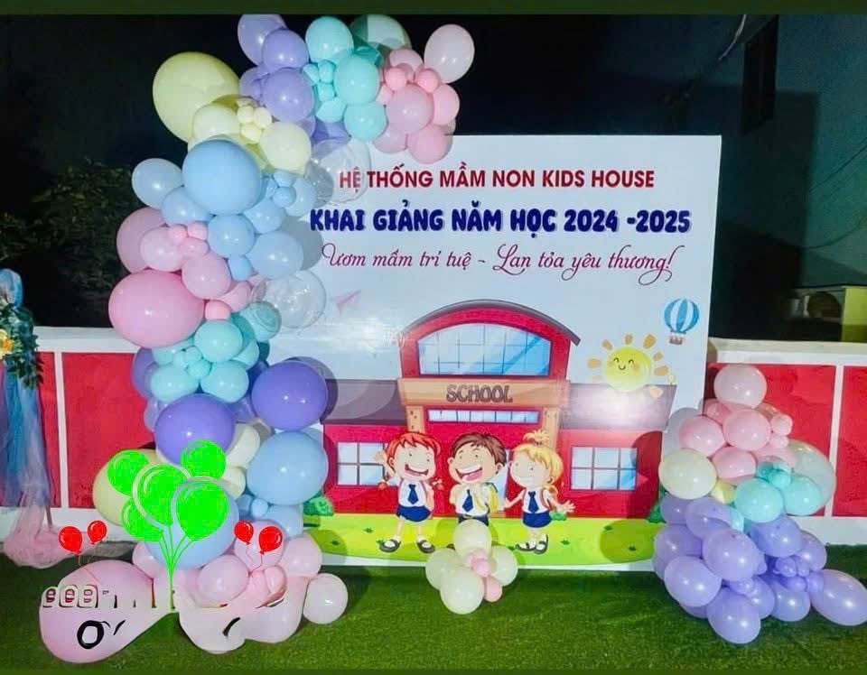 Dịch vụ trang trí khai giảng năm học
