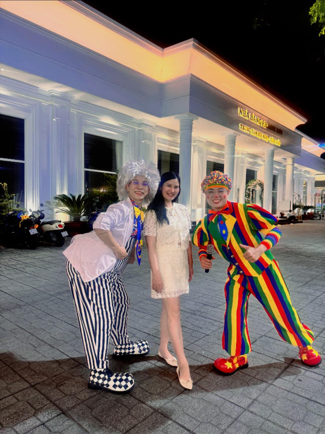 Thuê chú hề sinh nhật – biến bữa tiệc của bé thành sân khấu niềm vui!