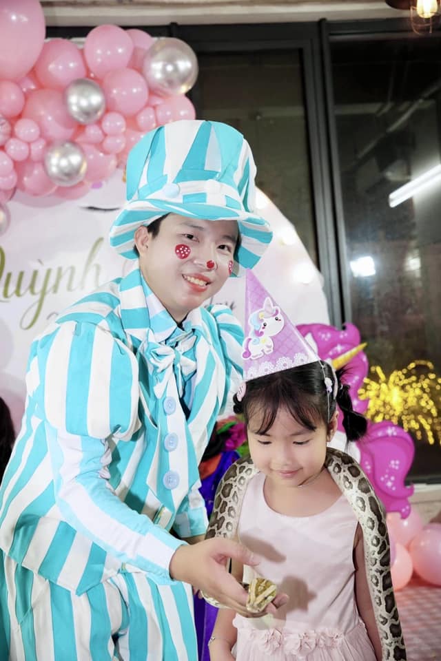 Thuê chú hề sinh nhật – khuấy động tiệc, bé cười thả ga!