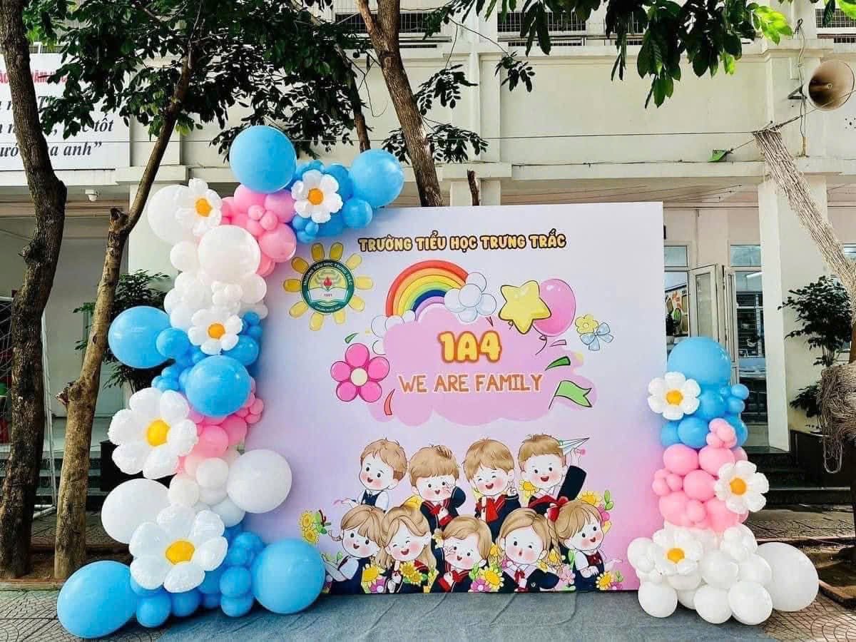 Trang trí lễ khai giảng năm học mới