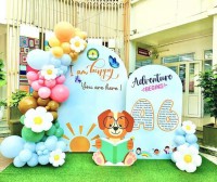 99+ mẫu backdrop khai giảng đẹp, ấn tượng nhất 2026
