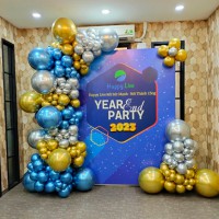Bảng báo giá dịch vụ trang trí year end party – khi bữa tiệc cuối năm trở thành