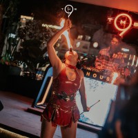 Bạn đang tìm kiếm một tiết mục độc đáo, bùng nổ để làm nổi bật sự kiện? dịch vụ