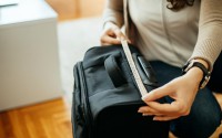 Cách giặt balo bằng máy giặt và bằng tay đúng cách