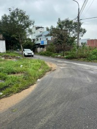 đất 2 mặt tiền,100m2/ 5,2 tỷ, đất đường bùi bỉnh uyên, hòa..