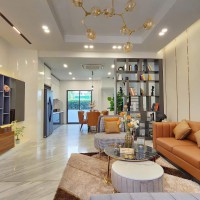 Nhà chính chủ 1 trệt 2 lầu 3pn , 3wc