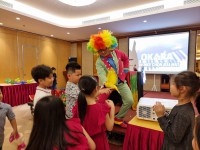 Sinh nhật ngay tại lớp – vui hết nấc cùng chú hề..
