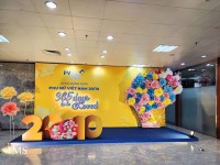 Trang trí sân khấu 20/11 tphcm trọn gói đẹp & trang trọng nhất